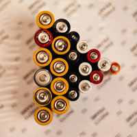 4 Tips for Safely Packing and Shipping Li-ion Batteries