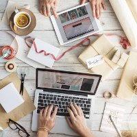 Send Parcels Cheaper using Postagemaker.com